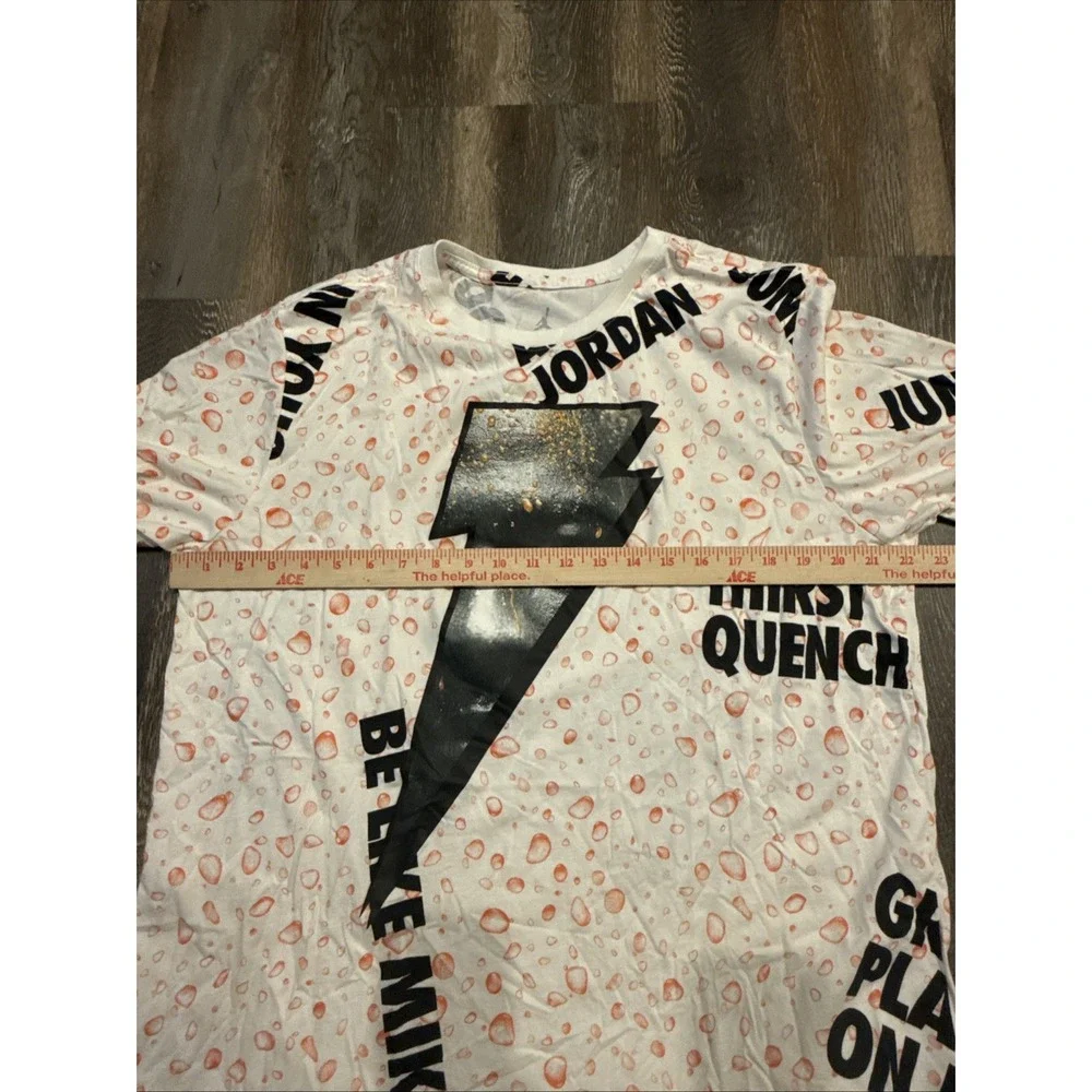 Nike Air Jordan Gatorade Be Like Mike Basketball All Over Print Shirt Men's XL